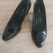 Туфли черные лодочки кожаные Monarch 40р