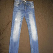 Фирменные bershka джинсы.размер xs