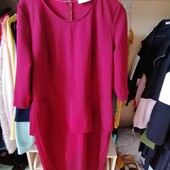 Бордовое марсал плотное платье-футляр с баской батал большой размер judith williams