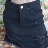 стильная джинсовая юбка М 44 размер с камуфляжными вставками, новая, на бедра до 95см