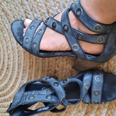 S.Oliver. Босоножки из экокожи,38 р