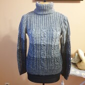 Новый свитер ТМ Silena, состав 50 % шерсть, 50 % полиакрил, размер 46-52, есть замеры.