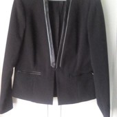 Чёрный пиджак, идеал. 42 евро.