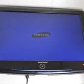 Телевизор Samsung 22 диагональ + крепление к стене