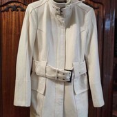 Белое стильное пальто новое