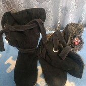 Угги зимние(очень тёплые),на шнуровке,размер 37