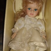 Кукла коллекционная, фарфоровая Porcelain Doll