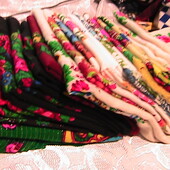 розпродаж українські хустки платки на вибір