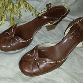 Женские кожаные летние босоножки на каблуке 39 размер
