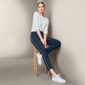 ☘ Якісні жіночі спортивні штани зі смужкою, Tchibo(Німеччина), р: 42-44 (36/38 евро)