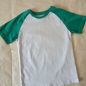 Футболка біло-зелена на 7-8 років. футболка для мальчиков. 6759