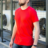 ⇑ Базова футболка з бавовни червона, розмір М