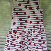 Чудова легенька смугаста сукня в полуницях для красуні 8-9 років