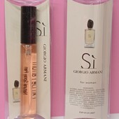 Giorgio Armani Si 10 мл. Утонченный, изысканный, шипровый аромат❤️