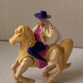 McDonald's happy meal Cowgirl Барбі на коні iграшка 90-х