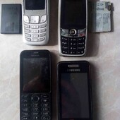 мега лот Мобильные телефоны Siemens Nokia Samsung