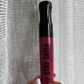 Rimmel Stay Satin Liquid жидкая помада для губ . Новая