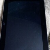 Планшет з відносно HP elitepad 900