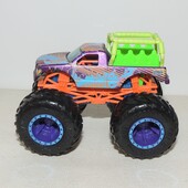 Машинка Hot Wheels Monster Trucks