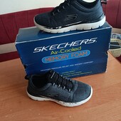 Skechers,уст. 26-26,5 см на теплу весну і осінь