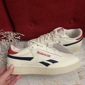 Reebok,оригінал,із натуральної шкіри,розмір 43,устілка 28