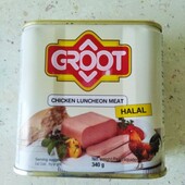 Ніжний курячий паштет .