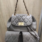Стильовий шкіряний рюкзак Chanel !!