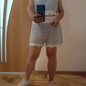 Гарний в'язаний комплект шорти і майка