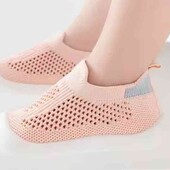 Отличные топики, мокасины, летние кроссовочки