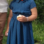 Шикарнючее шифоновое платье удлинённое сзади.до 4-5 лет. Купить сейчас пишите.