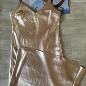 Длинные атласное платье сарафан