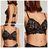 Hunkemoller! Комфортний жіночий комплект: бюстгальтер без кісточок 80В caviar, трусики стрінги М роз