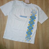 Футболка в українському стилі, як вишиванка