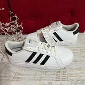 Adidas,оригінал,із еко шкіри,розмір 40,устілка 25,7