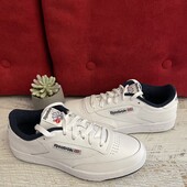 Reebok,оригінал,із натуральної шкіри,розмір 42,5