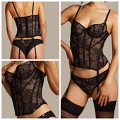 Hunkemoller! Шикарний жіночий корсет з підяжками 80С, модна 85В caviar! Лот 314
