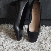 Туфлі Marks & Spencer 37 розмір