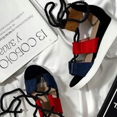 Круті стильні підліткові босоніжки в наявності 31-36 розмір якість класна