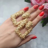 Трендові сережки у стилі zara золото