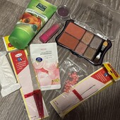 Великий набір косметики