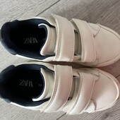 Zara,оригінал. Симпатичні,улюблена модель. Розмір 30