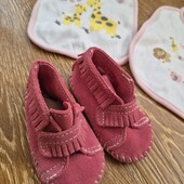 Натуральні пінетки, як нові ❤️+ слюнявчики