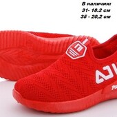 Кроссовки на девочку р.31-18.2 см, р.35-20.2 см