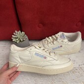 Reebok,оригінал,із натуральної шкіри,розмір 38,5