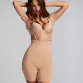 Коректуючі високі труси пуш ап hunkemoller Євро розмір XL.