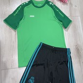 Спортивний комплект на 11-12років.