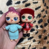 Дві маленькі ляльки