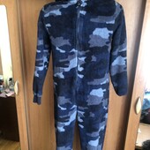 Человечек, кигуруми, пижама,11-12 p 152 см. m&S. в ідеалі
