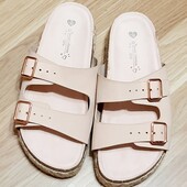 Шлёпанцы стелька 22,5 см есть ньюанс