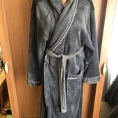 Халат мягусенький размер L.Savile Row